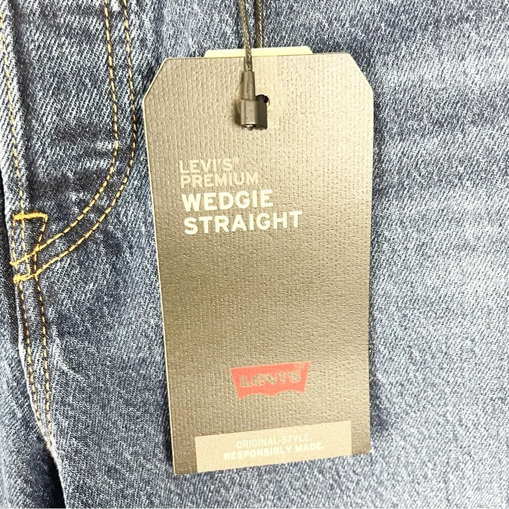 LEVI’S High Rise Button Fly Wedgie Straight Premium Denim Blue Jeans, Size 32 - Picture 16 of 16